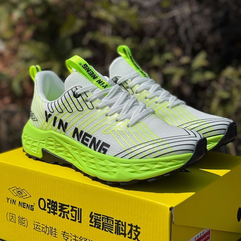 Professional Sports Shoes For  - đánh giá và giá Men Shoes Vs Women