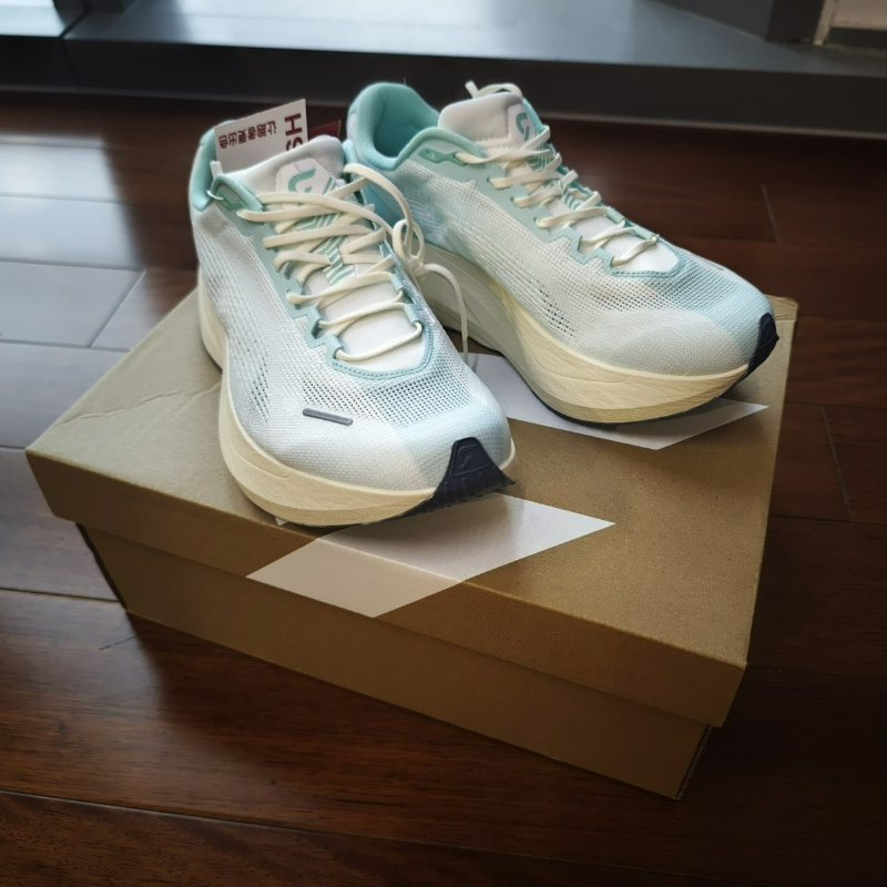 DYNAFISH Running Shoes For Men - đánh giá và giá Men Shoes Vs Women